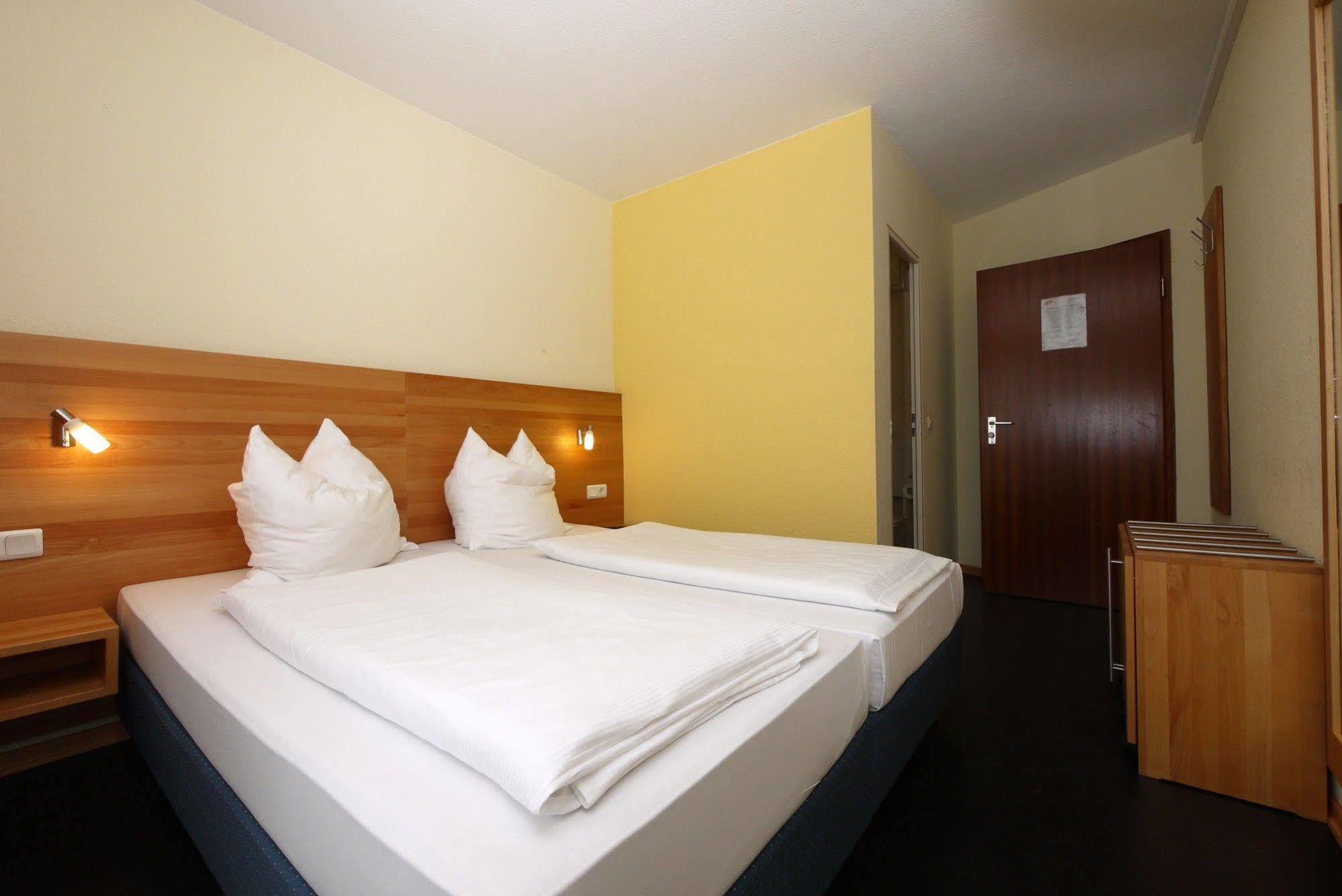 Hotel Pinger Remagen Exterior foto